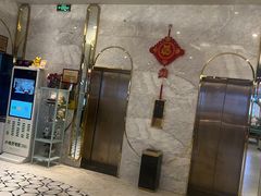 -泽西岛·影院沐足SPA(西大街店)
