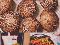 避风塘炒石岩蟹-79号渔船海鲜饭店(宝安店)