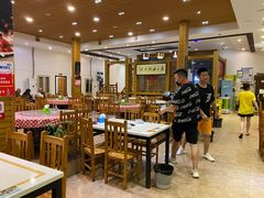 大堂-老三龙虾(汉阳杨泗庙店)