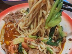 -方铲铲·成都板凳面(滨江银泰店)