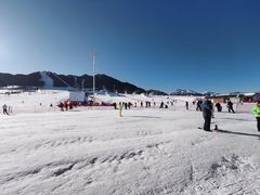 -丝绸之路山地度假区滑雪场