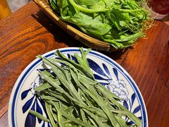 云南帝王绿贡菜-袁山山重庆火锅(丈八北路店)