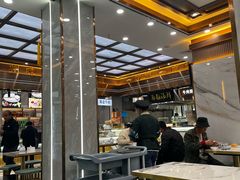 -伊穆祥牛肉面总店·清真