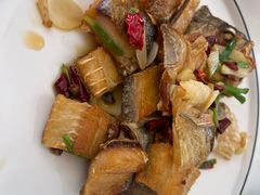 -巴陵全鱼席(湖南老字号汴河街店 )