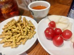 -黄泥岗·地道湖北菜(奥特莱斯店)