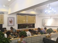 -八两八金·莱芜特色炒鸡(市南漳浦路店)