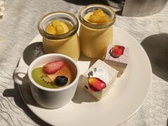 -领鲜活海鲜榴莲自助火锅(东门店)