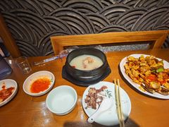 -长寿参鸡汤(朝韩风情街店)