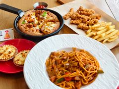 -必胜客(港汇店)