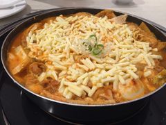 -三清洞摩西韩式年糕火锅(威高广场店)