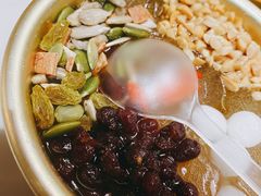 冰粉-菌子鲜汤野生菌锅