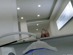 -蕾特恩专业祛痘·皮肤管理