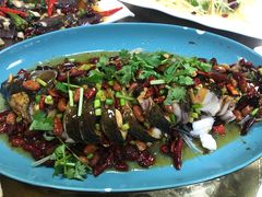 -鲁南仔·滕州炒鸡(经三路店)