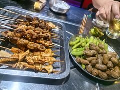 -马路牙子烧烤音乐酒馆(望京店)