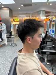 -川和潮人