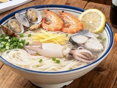 -渔满仓海鲜面·小镇渔家菜(石浦大庆路店)