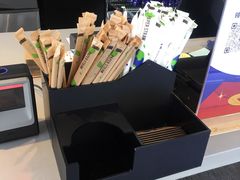 -瑞幸咖啡(镇江新城吾悦广场店)