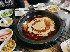 -老船舫·现做活鲜鱼馆(东郊记忆店)