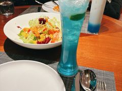 -MONICH牛排融合餐厅(和义大道购物中心店)