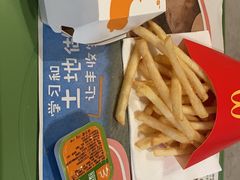 -麦当劳(杭州西湖银泰百货店)
