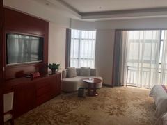 -兴芮温泉度假区