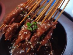 -虾弄弄海派小龙虾·牛羊蝎子火锅