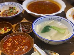 蒜沾面-关中道陕味艺术餐厅(西岳庙店)