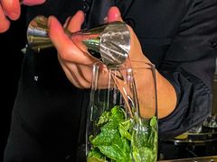 -TZ House音乐现场(来福士中心店)