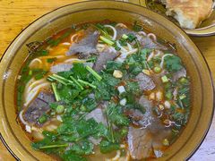 -肇兴特色牛肉粉