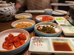 -明洞阿姨·韩式酱蟹烤肉·创意料理(三元桥店)