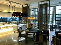 -鱼鲜饭香·招牌汽锅剁椒鱼头王