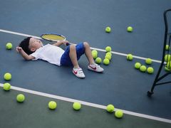 -成都高新创新角度网球俱乐部