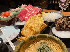 -捞王锅物料理(上海世茂广场店)