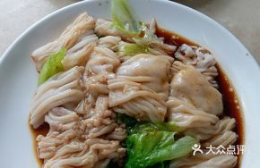 Pork Liver and Minced Meat Steamed Rice Noodles