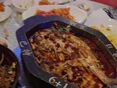 -巴特餐饮6加1音乐餐吧·新疆菜