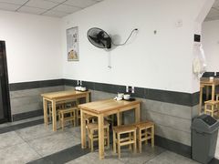 用餐区-泉兵三代清汤粉(晟龙店)