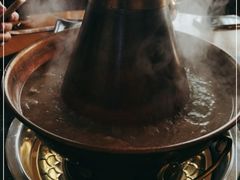 -果松木炭酸菜铜火锅·外婆参鸡汤