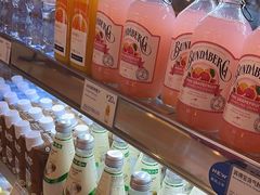 -巴黎贝甜(华堂新辰汇店)