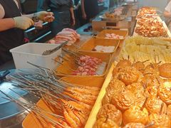 -四囍码头海鲜烧烤自助火锅(外滩南京东路悦荟广场店)