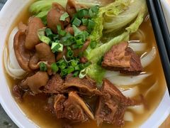 牛腩猪肠河粉-珍珍小食店(西华路店)