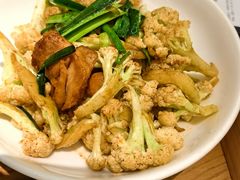 -关东小磨东北菜(上海长风大悦城店)