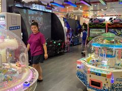 -反斗乐园π·电玩·高空拓展·蹦床(龙华天虹店)