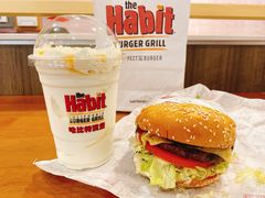 -The Habit Burger Grill 哈比特汉堡(世博店)