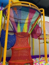 -蹦贝运动中心·蹦床·攀岩·闯关(龙岗店)