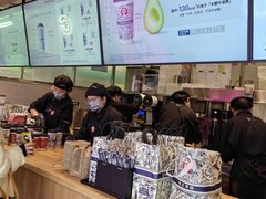 -霸王茶姬(上海静安大悦城店)