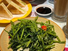 -滕记星发餐室·新加坡菜(巨鹿路店)