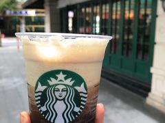 -星巴克(武康路店)