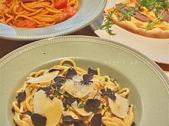 黑松露牛肝菌白酱意面-JINNS锦时 steak&pizza(浸信会礼拜堂旧址店)