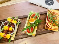 -Mark&Mars Restaurant