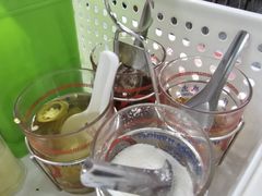 -榮泰米粉湯(Left Shop)